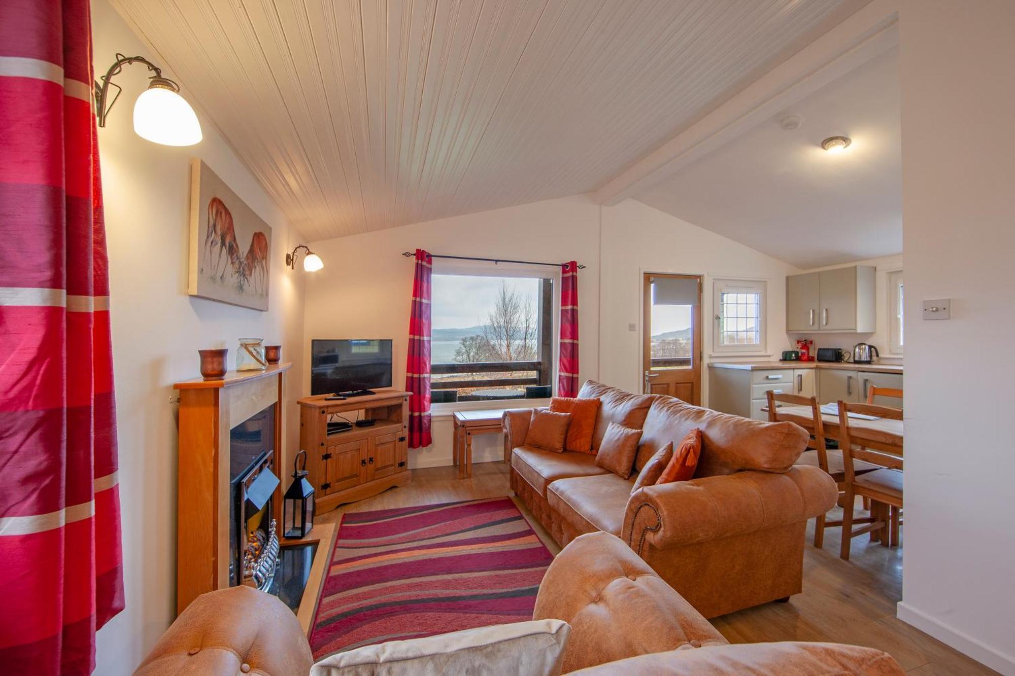 Appin Holiday Homes -Caravans, Lodges, Shepherds Hut And Train Carriage Stays 外观 照片