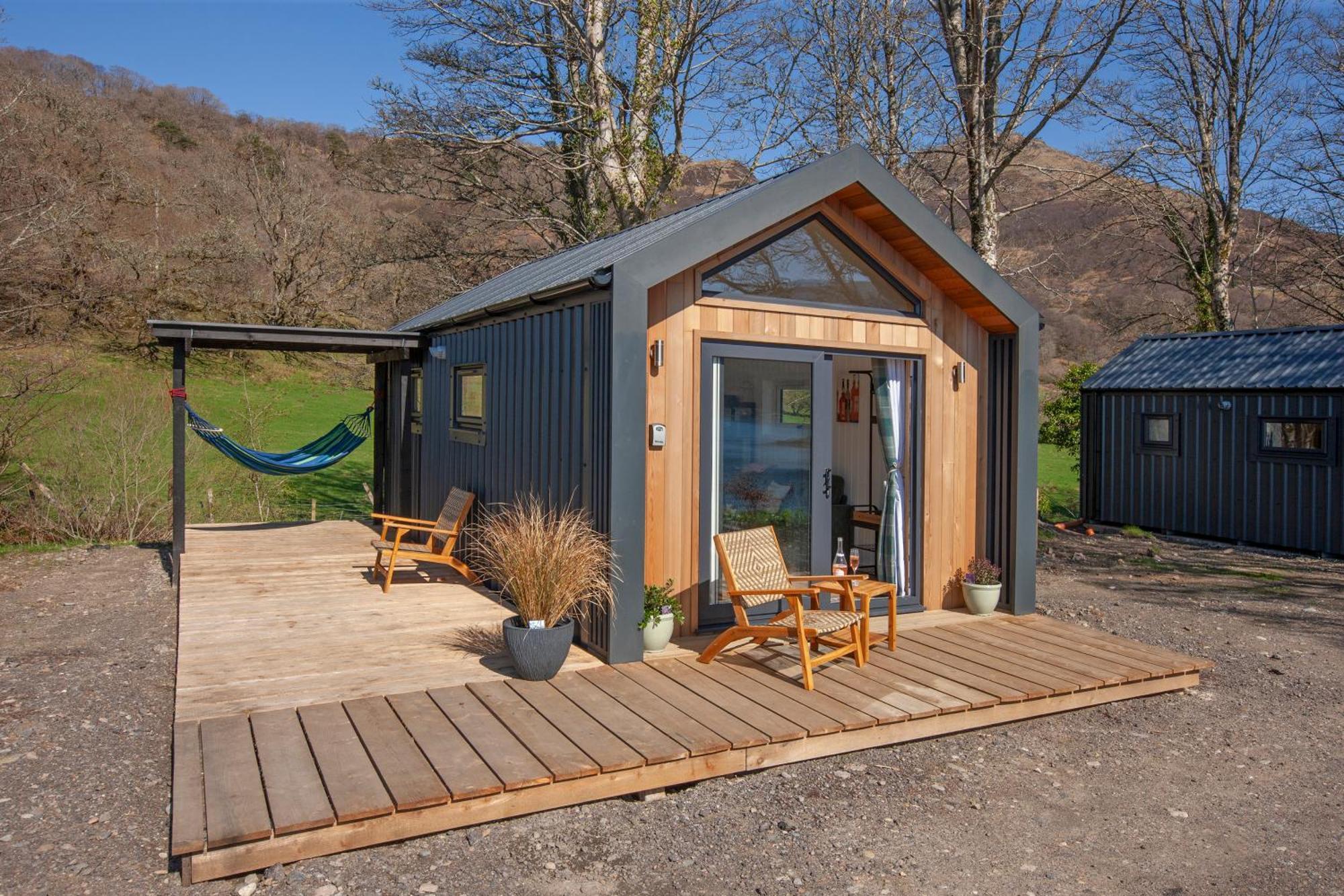 Appin Holiday Homes -Caravans, Lodges, Shepherds Hut And Train Carriage Stays 外观 照片