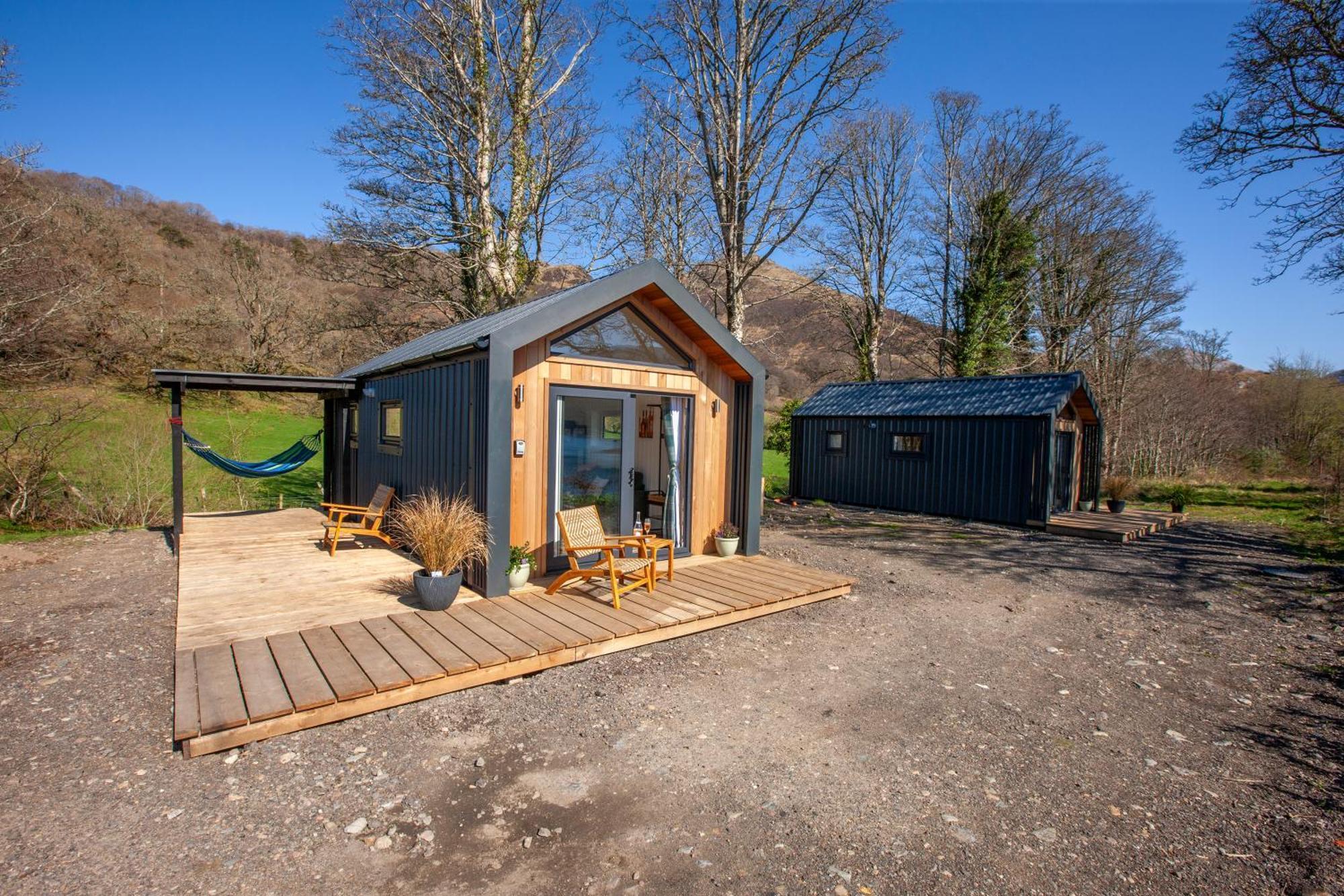 Appin Holiday Homes -Caravans, Lodges, Shepherds Hut And Train Carriage Stays 外观 照片