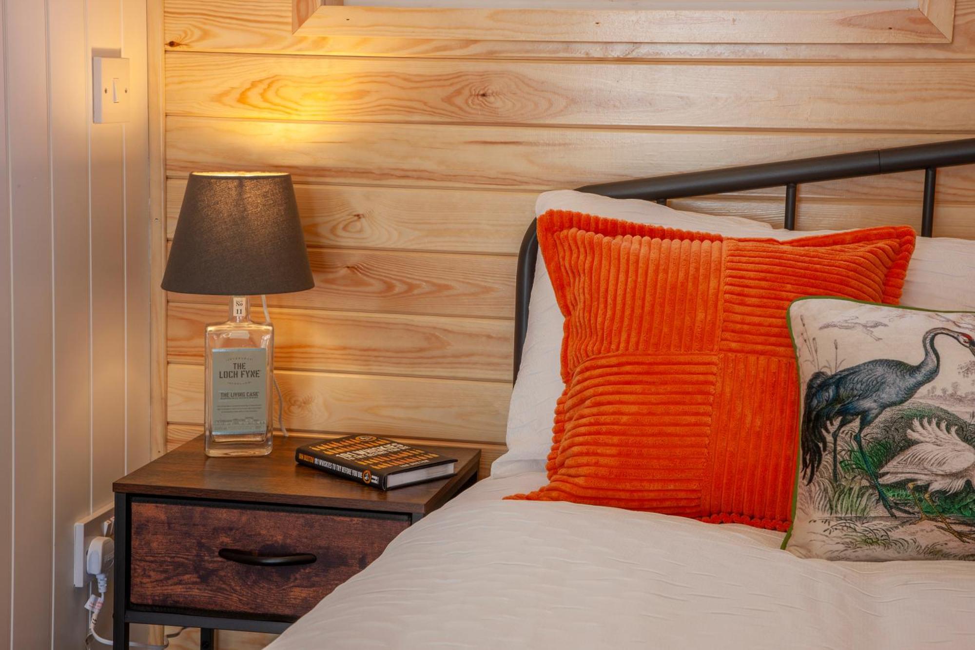 Appin Holiday Homes -Caravans, Lodges, Shepherds Hut And Train Carriage Stays 外观 照片