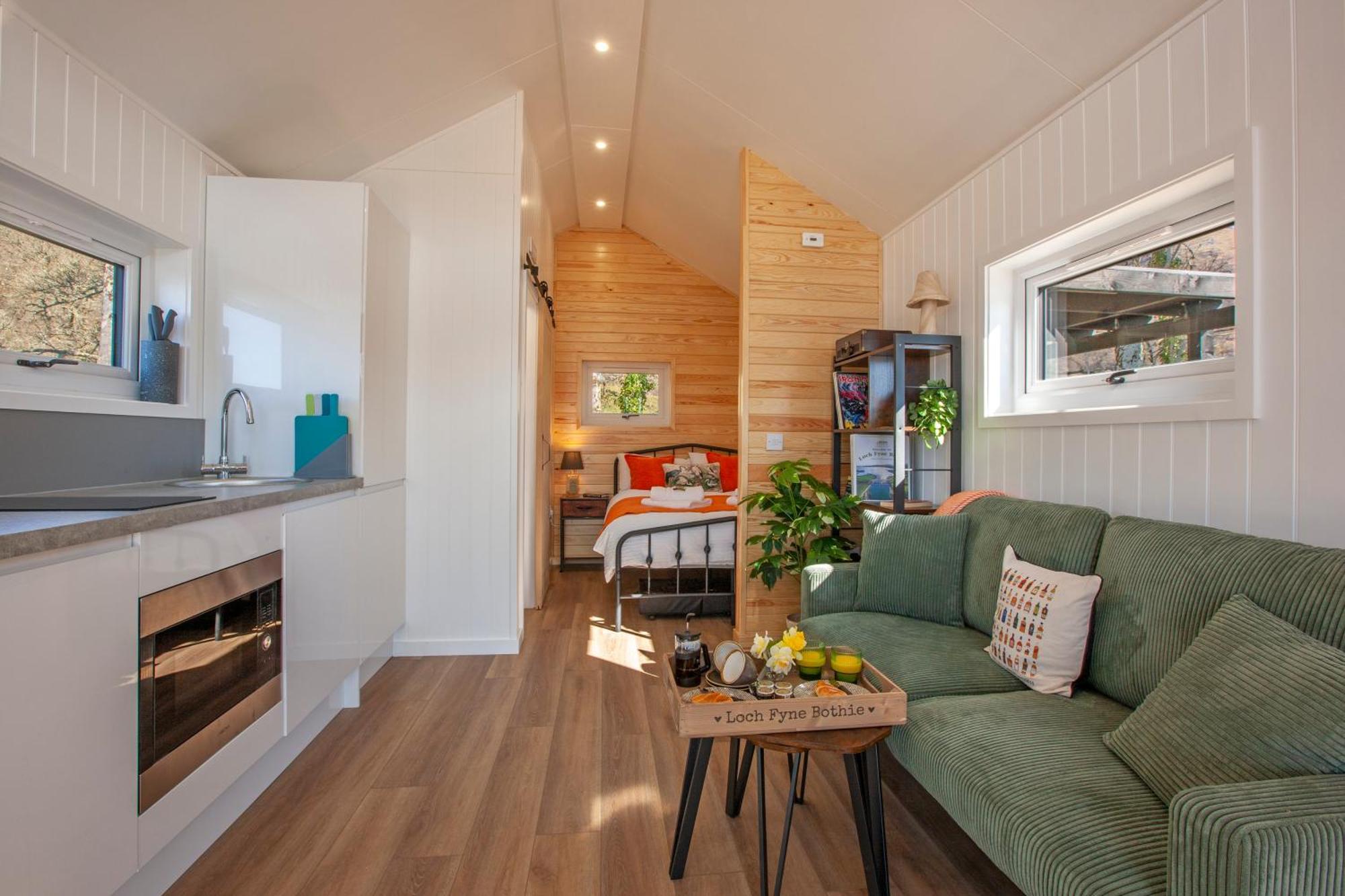Appin Holiday Homes -Caravans, Lodges, Shepherds Hut And Train Carriage Stays 外观 照片